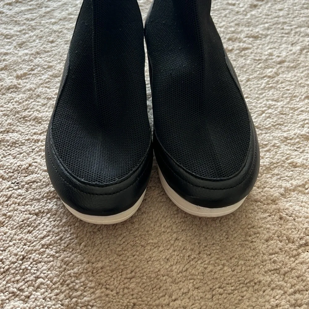 DKNY Trainers Wedge Heel Black Sneakers Size 7